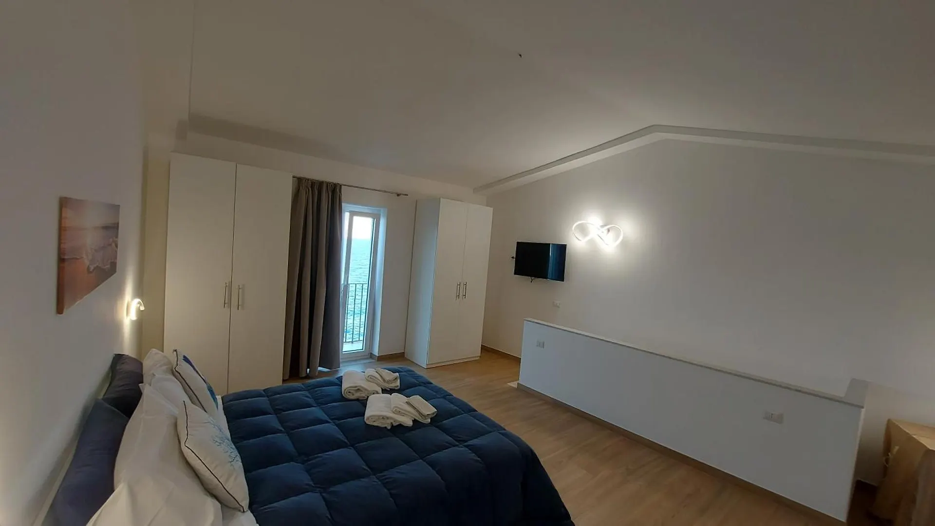 Marina House Villa Cefalu Italy